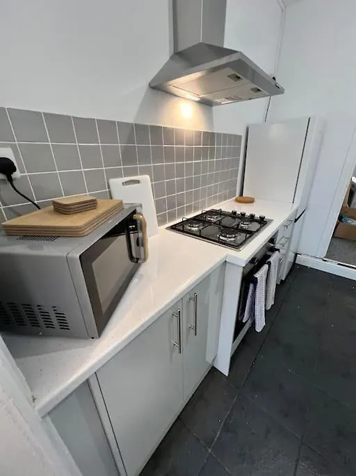 Live Like A Local In Barry, 4-Bed Home Near The Beach, Dog-Friendly, With All The Gavin & Stacey Charm! Reino Unido
